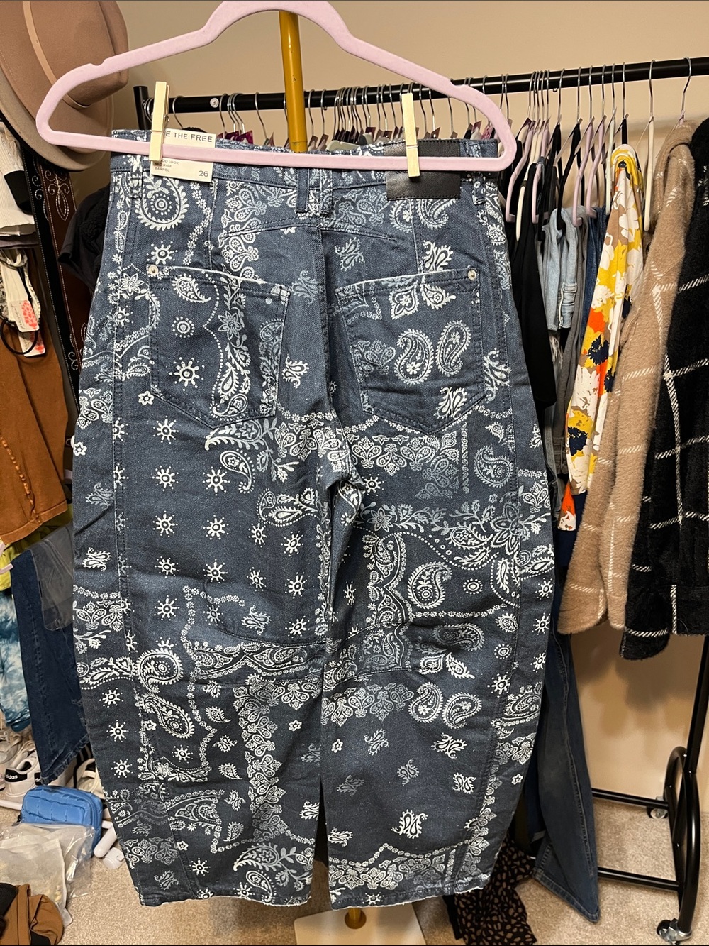 NWT We The Free Good Luck Printed
Barrel Jeans - Picture 9 of 10